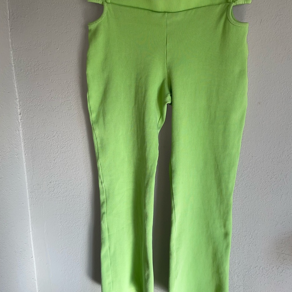 The Ragged Priest Green Ribbed pants sz 14